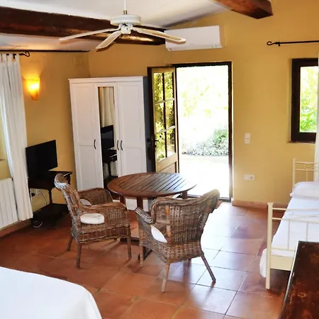 Granja Ecuestre Sort Country house